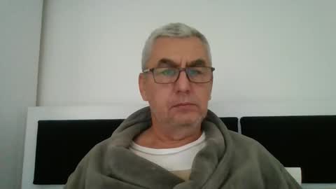 Snapshot of gigi1970 chatting on 10/11/25, 10:25 gigi1970 online show from 10/11/25, 10:25