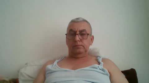 Snapshot of gigi1970 chatting on 03/17/26, 11:46 gigi1970 online show from 03/17/26, 11:46