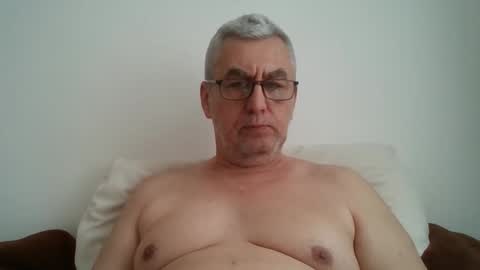 Snapshot of gigi1970 chatting on 03/30/26, 12:28 gigi1970 online show from 03/30/26, 12:28