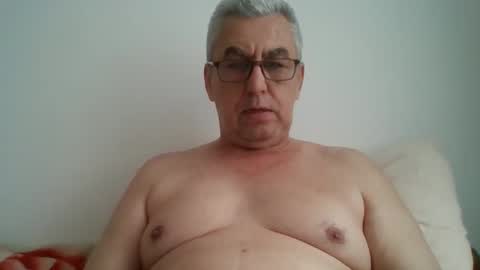 Snapshot of gigi1970 chatting on 04/12/26, 09:03 gigi1970 online show from 04/12/26, 09:03