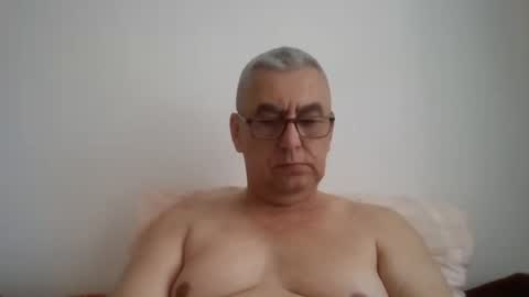 gigi1970 online show from 06/19/26, 09:13