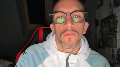 Gigi online show from 12/20/25, 05:14