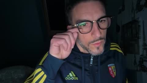 Gigi online show from 02/01/26, 04:44