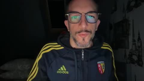 Gigi online show from 03/22/26, 05:11