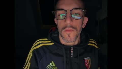 Gigi online show from 03/28/26, 04:23