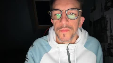 Gigi online show from 04/12/26, 04:17