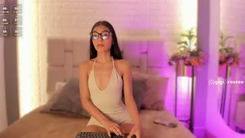 gigi_rosee online show from 08/01/26, 01:10