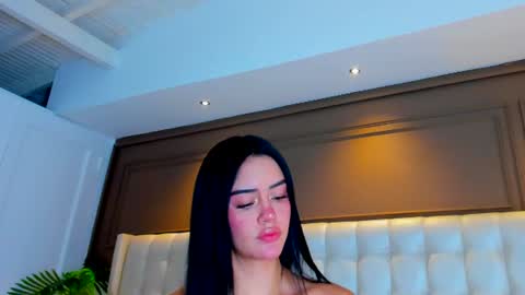 Snapshot of gigi_wilden chatting on 06/26/26, 11:14 gigi wilden online show from 06/26/26, 11:14
