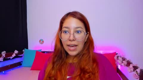 gigimooon online show from 09/21/25, 11:17