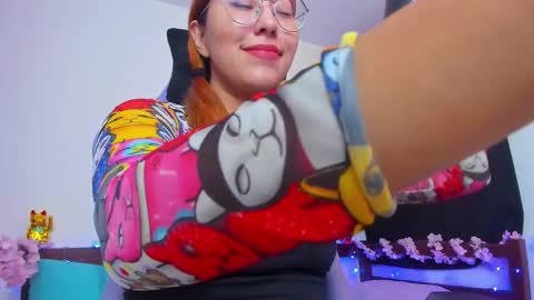 gigimooon online show from 11/06/25, 01:17