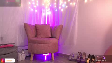 GiiaDior online show from 03/17/26, 12:41