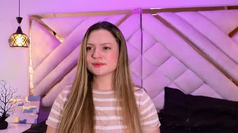 Snapshot of giigii_hadidd chatting on 04/10/26, 05:50 Giigii Hadid online show from 04/10/26, 05:50