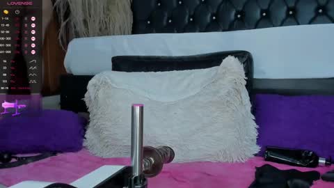 pamela online show from 12/29/24, 05:31