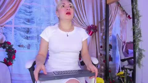 Snapshot of gilakat chatting on 01/01/25, 04:39 gilakat online show from 01/01/25, 04:39