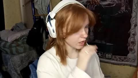 Bella online show from 04/16/26, 07:09