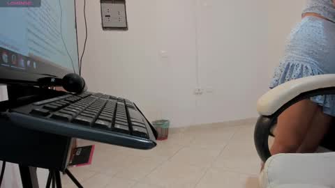 Gimena online show from 09/23/25, 06:44