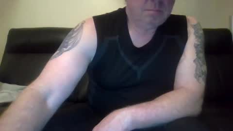 gimmmieoooo online show from 09/11/25, 07:52