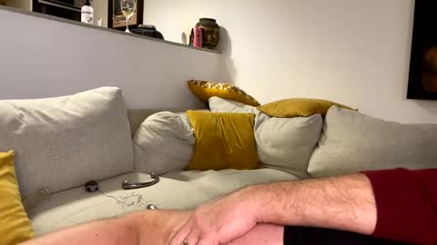 gin juicey online show from 01/13/25, 01:13