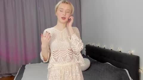 Gin online show from 01/16/26, 06:17