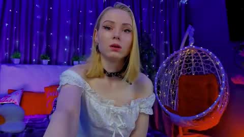 Gina online show from 02/15/26, 01:24