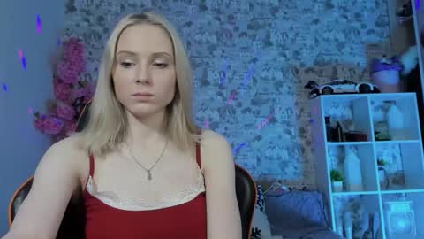 Snapshot of gina_lovelyy chatting on 05/01/26, 01:10 Gina online show from 05/01/26, 01:10