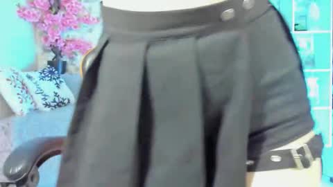 Snapshot of gina_lovelyy chatting on 05/03/26, 01:11 Gina online show from 05/03/26, 01:11