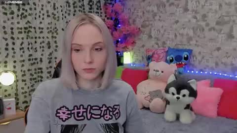 Snapshot of gina_lovelyy chatting on 06/04/26, 03:12 Gina online show from 06/04/26, 03:12