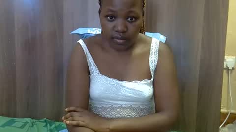 Adiliah online show from 12/04/25, 07:50