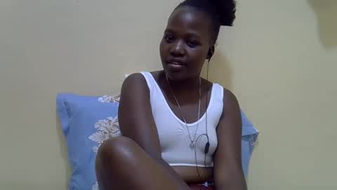 Snapshot of gina_sassy chatting on 02/20/26, 02:19 Adiliah online show from 02/20/26, 02:19