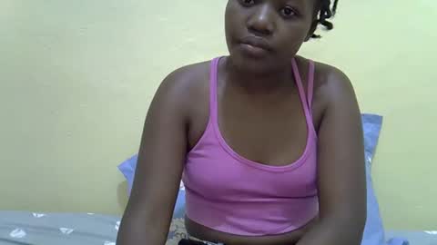 Snapshot of gina_sassy chatting on 02/25/26, 12:04 Adiliah online show from 02/25/26, 12:04