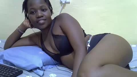 Snapshot of gina_sassy chatting on 02/28/26, 12:00 Adiliah online show from 02/28/26, 12:00