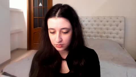 Kate online show from 02/08/25, 10:29