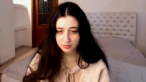 Kate online show from 02/12/25, 09:42