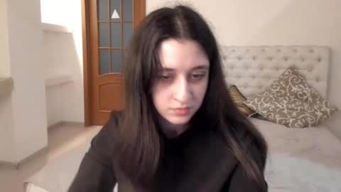 Kate online show from 02/28/25, 01:25