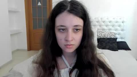 Kate online show from 09/11/25, 10:15