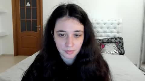 Kate online show from 10/25/25, 09:06