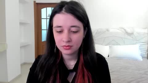 Kate online show from 05/04/26, 09:27