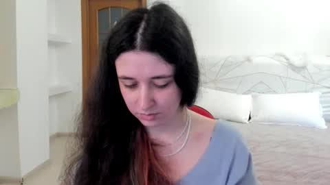 Kate online show from 05/09/26, 07:46