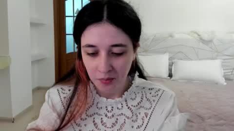Kate online show from 05/17/26, 09:06
