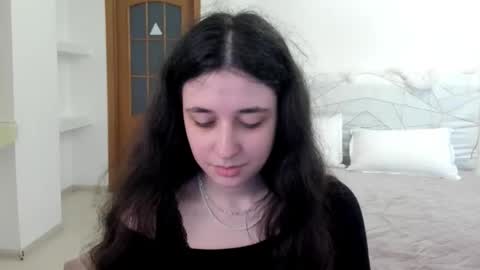 Kate online show from 05/21/26, 08:54