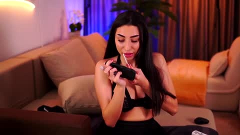 Gina online show from 01/30/25, 03:00