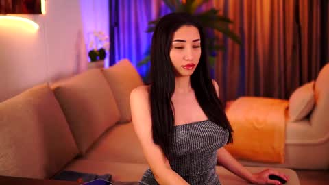 Gina online show from 02/02/25, 07:14