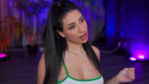 Gina online show from 10/03/25, 07:11