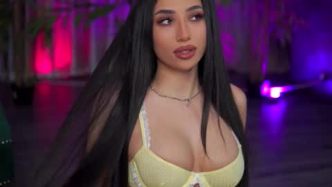 Gina online show from 10/25/25, 07:08