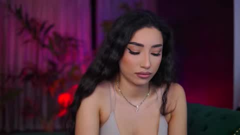 Gina online show from 11/26/25, 07:48