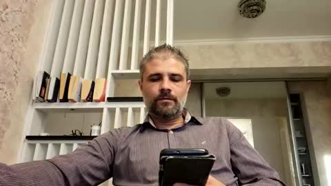 Gabriel online show from 11/10/25, 02:05