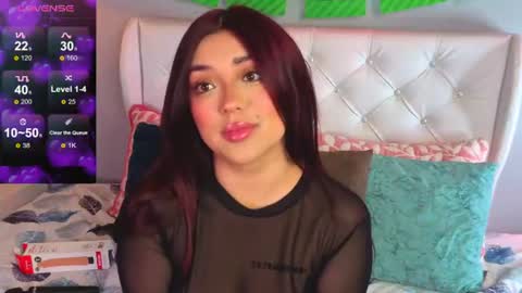 Chloe  online show from 06/17/26, 12:50