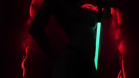        im expecting 350 thumbs up on my altar   online show from 01/07/25, 04:08