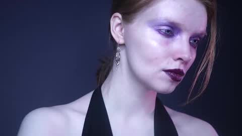        im expecting 350 thumbs up on my altar   online show from 02/09/25, 10:11