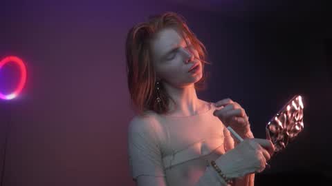        im expecting 350 thumbs up on my altar   online show from 10/22/25, 10:09